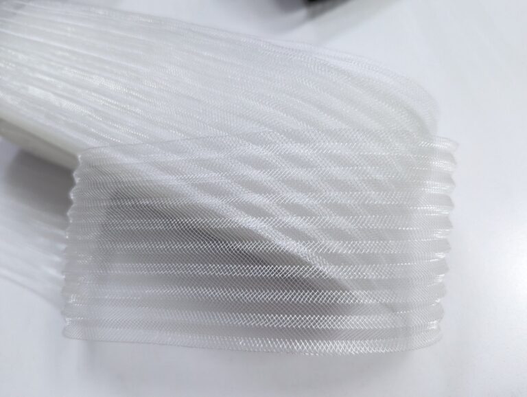 Crinoline Relief WHITE