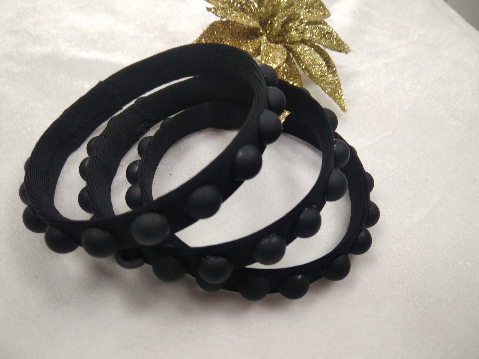 Bracelets Color Black