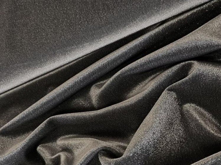 Smooth Velvet - Chrisanne Clover - HEMATITE