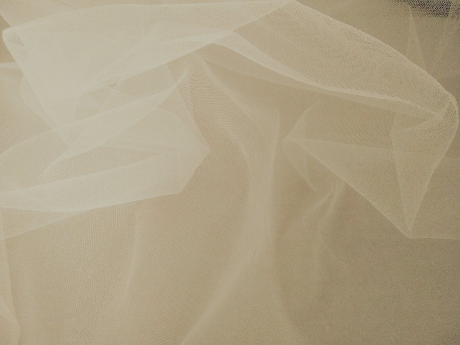 Tulle - Chrisanne Clover