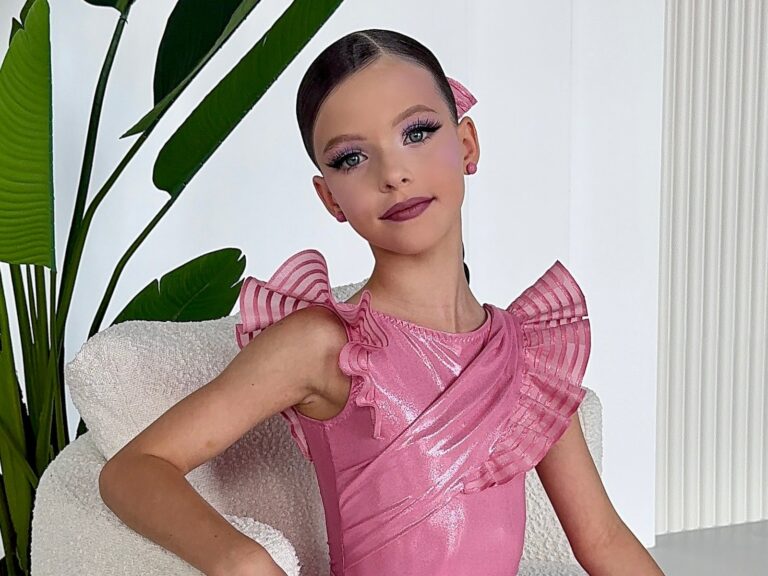 Juvenile Dress In Colour Dusky Pink Metallic Dot