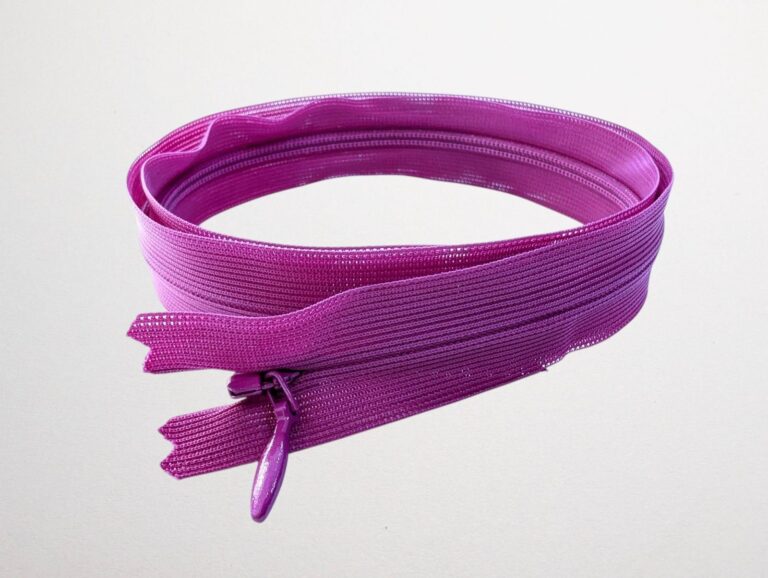Zippers FUCHSIA PINK
