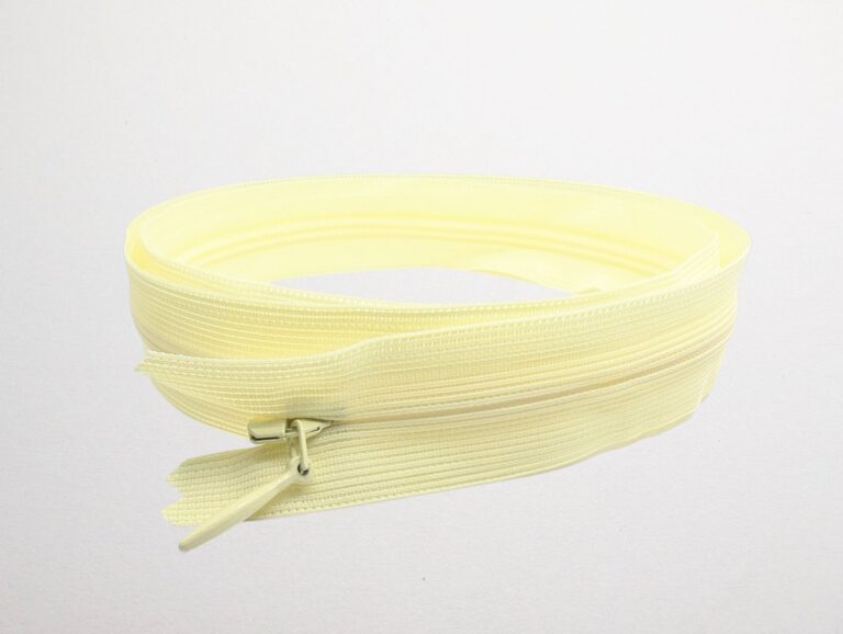 Zippers BUTTERCREAM