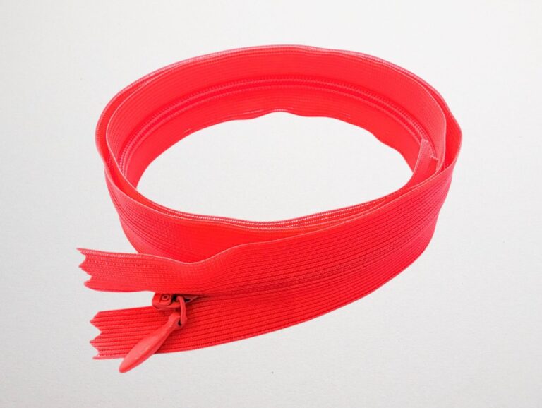 Zippers FLUORESCENT RED