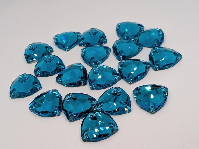 Trilliant Sew-On Stones BLUE ZIRCON