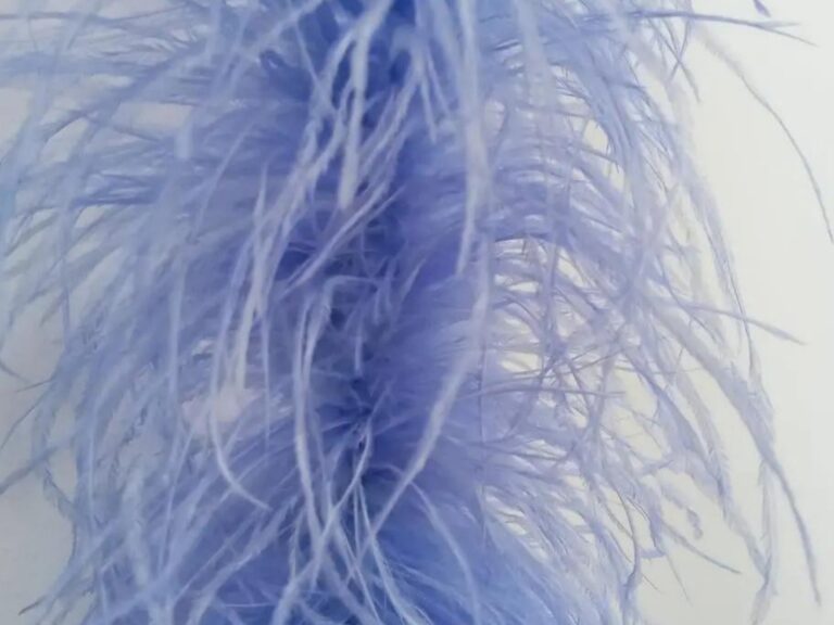Ostrich Feather Boa 4 Ply BLUEBELL