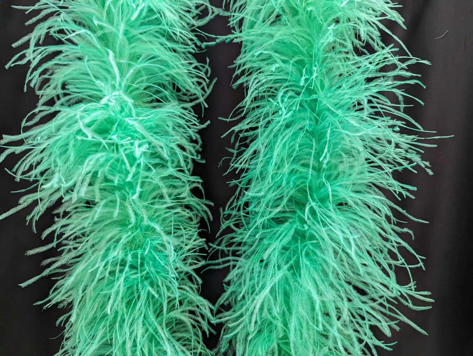 Ostrich Feather Boa Lux 5 Ply