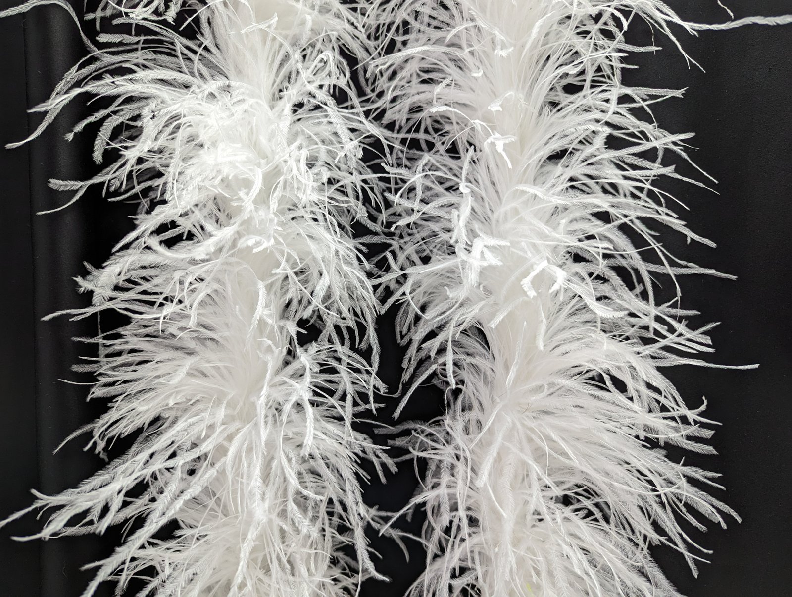 Ostrich Feather Boa Lux 5 Ply
